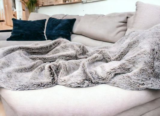 Gray Faux Fur Ombre Plush Throw-0